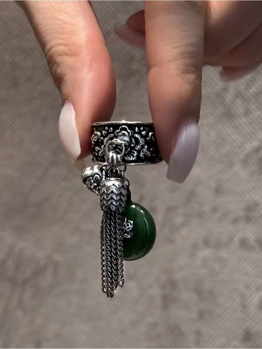 Silver Floral Spoon Ring with Green Glass Charm Tassel 925
